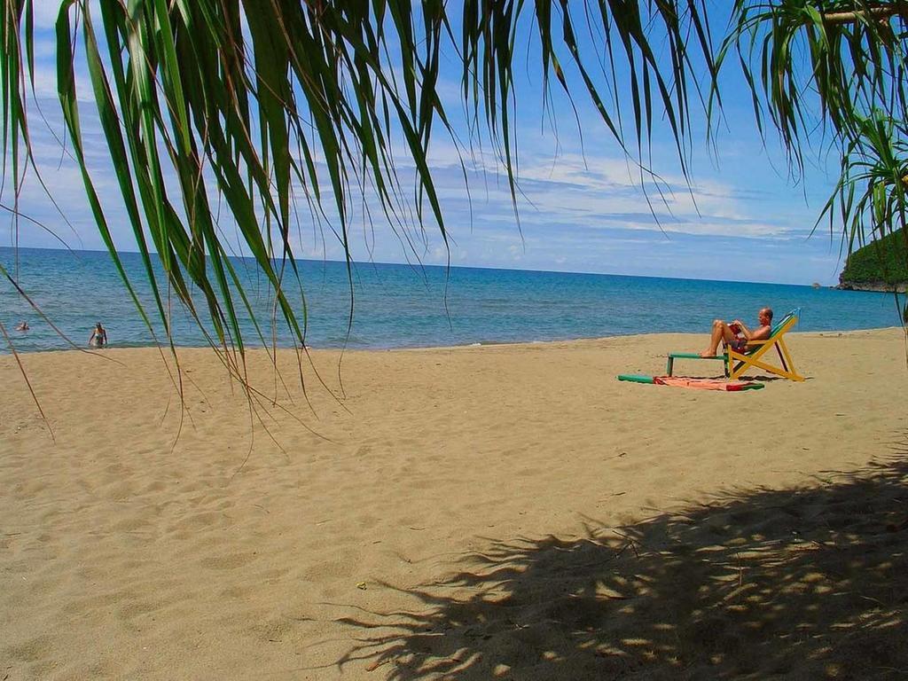 Takatuka Beach Resort Sipalay Exterior foto